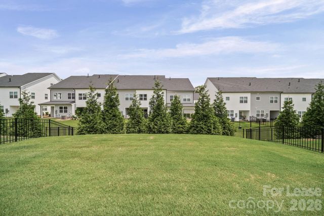 8016 Brookbank Drive, Charlotte, NC 28269