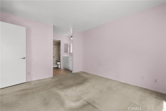 18117 Erik Court 413, Canyon Country, CA 91387