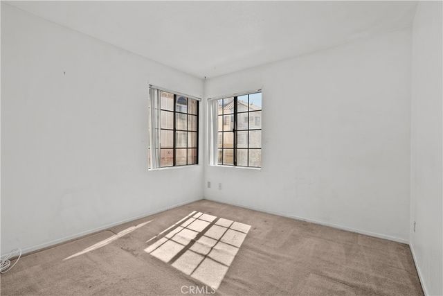 18117 Erik Court 413, Canyon Country, CA 91387