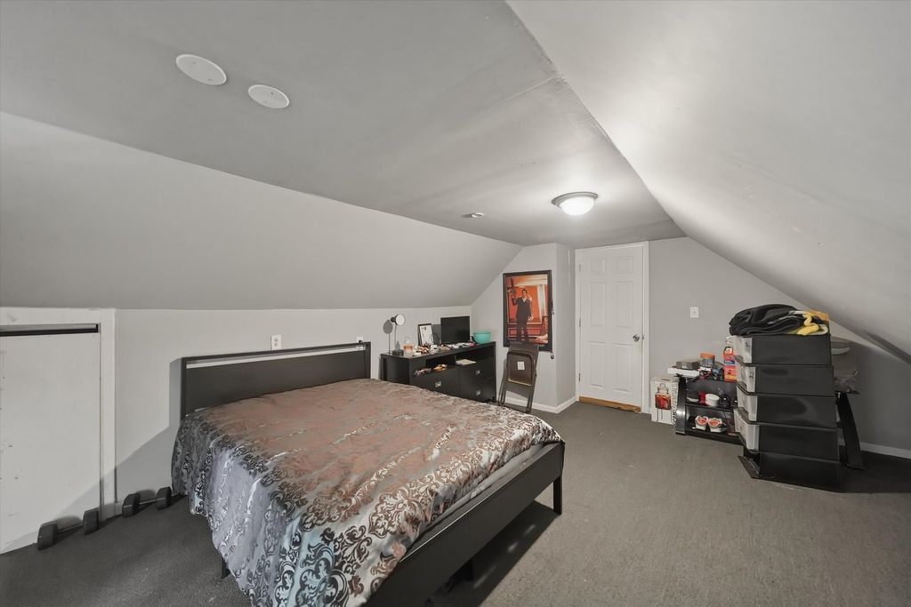 Image 31 of property listing at 2736 S Kildare Avenue, Chicago, IL 60623