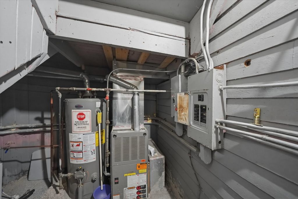 Image 33 of property listing at 2736 S Kildare Avenue, Chicago, IL 60623