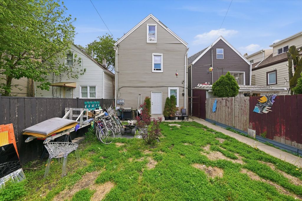 Image 36 of property listing at 2736 S Kildare Avenue, Chicago, IL 60623