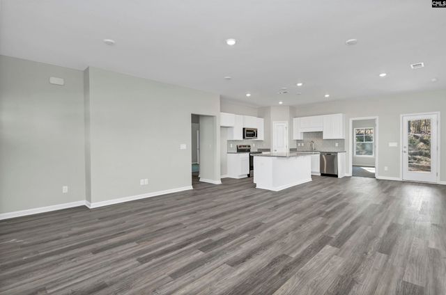 143 Middlesex Court, Lugoff, SC 29078