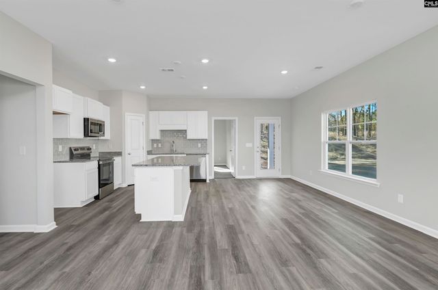 143 Middlesex Court, Lugoff, SC 29078