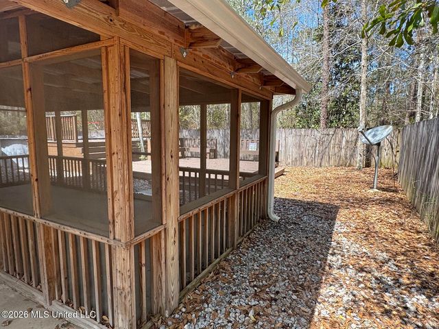 42162 Noma Drive, Diamondhead, MS 39525