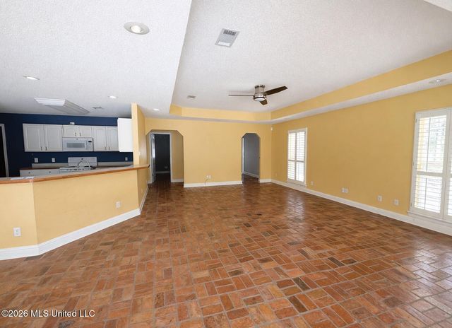 42162 Noma Drive, Diamondhead, MS 39525