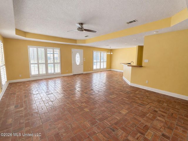 42162 Noma Drive, Diamondhead, MS 39525