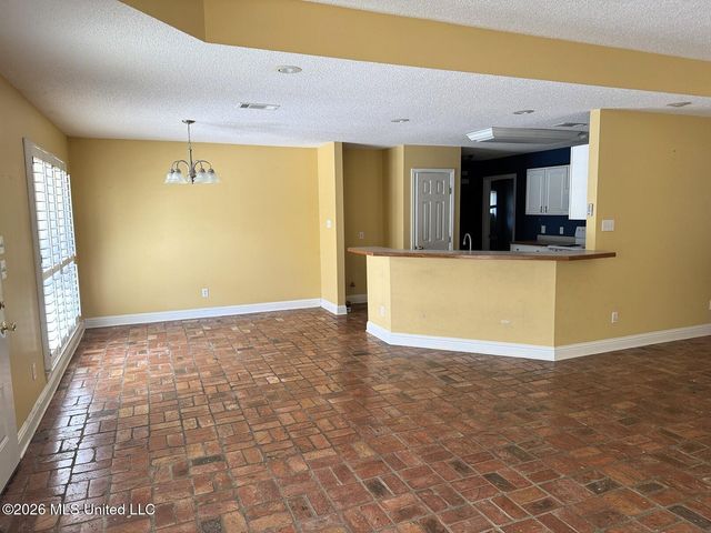 42162 Noma Drive, Diamondhead, MS 39525