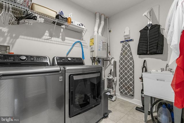 80 SENATORS WAY, Berlin, NJ 08009