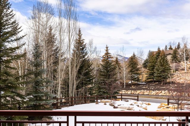 3079 FAIRWAY HILLS CT, Park City, UT 84060