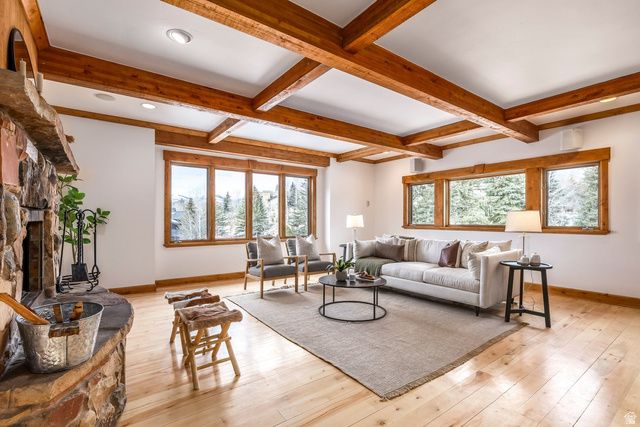 3079 FAIRWAY HILLS CT, Park City, UT 84060