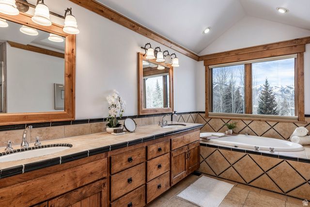 3079 FAIRWAY HILLS CT, Park City, UT 84060