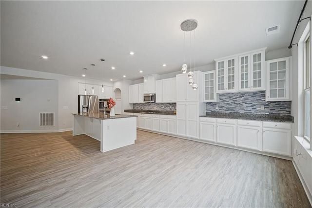 141 Declaration LN, Suffolk, VA 23434