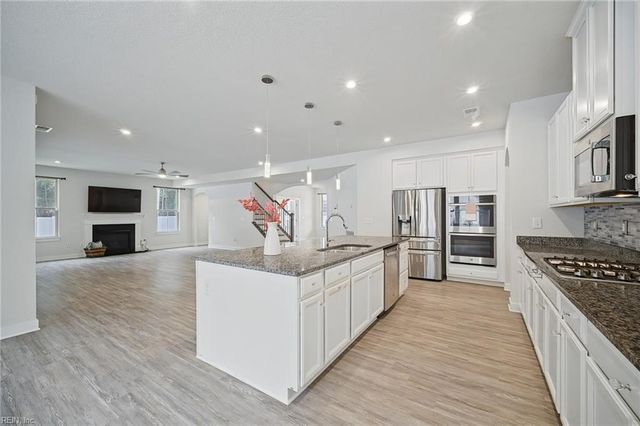 141 Declaration LN, Suffolk, VA 23434