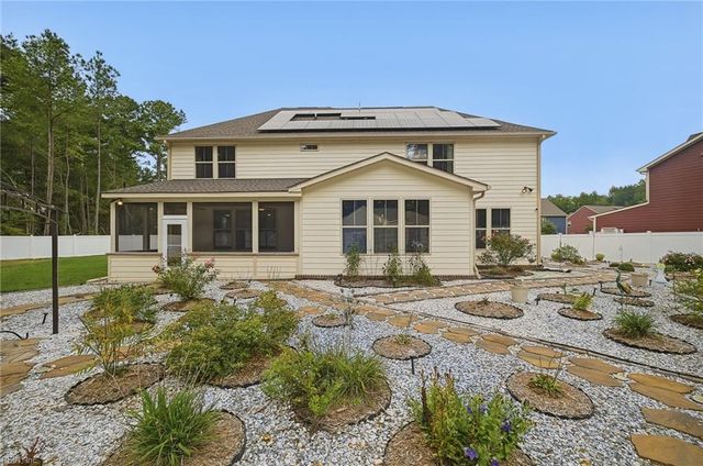 141 Declaration LN, Suffolk, VA 23434