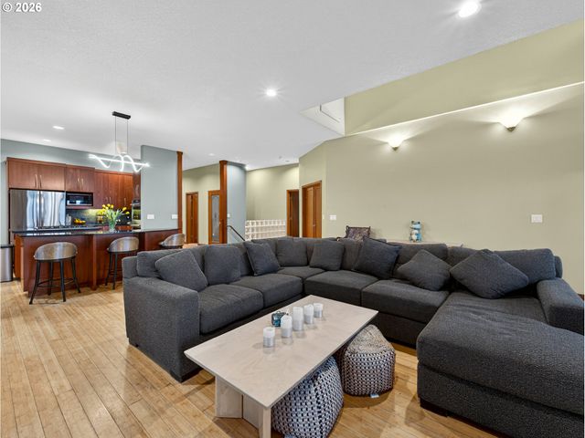 16433 S FORSYTHE Rd, Oregon City, OR 97045