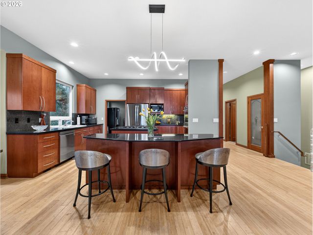 16433 S FORSYTHE Rd, Oregon City, OR 97045