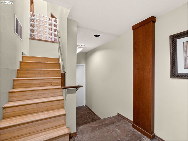 16433 S FORSYTHE Rd, Oregon City, OR 97045