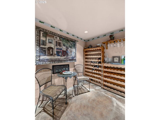 16433 S FORSYTHE Rd, Oregon City, OR 97045