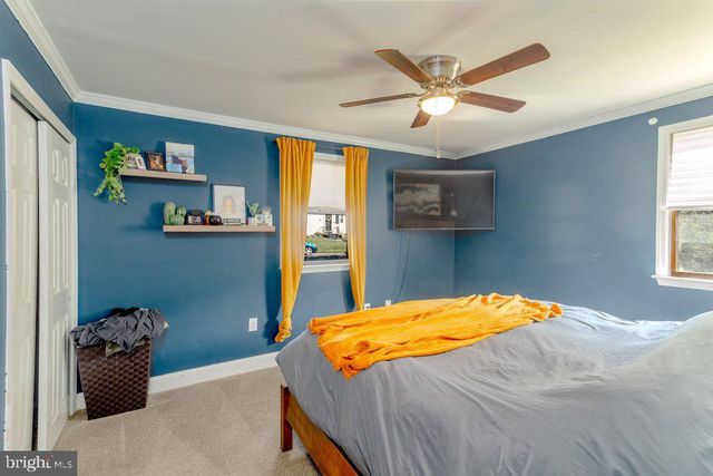 300 3RD AVE, Glendora, NJ 08029