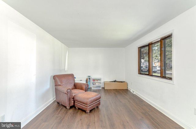 300 3RD AVE, Glendora, NJ 08029