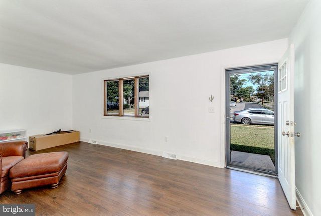 300 3RD AVE, Glendora, NJ 08029