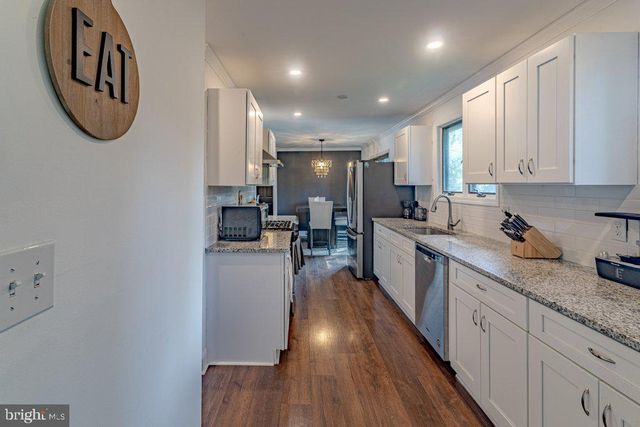 300 3RD AVE, Glendora, NJ 08029