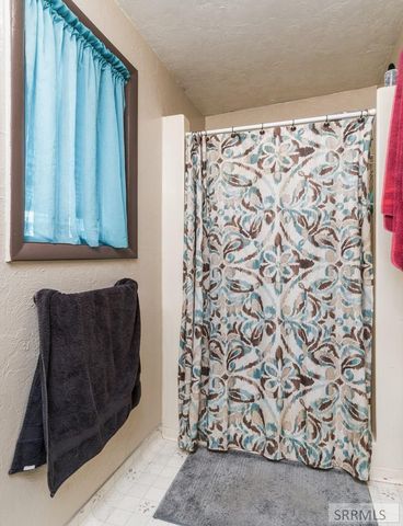 750 W 200 N, Blackfoot, ID 83221