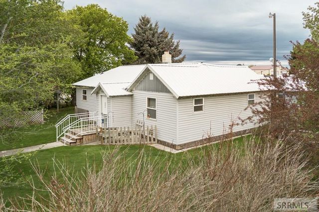 750 W 200 N, Blackfoot, ID 83221