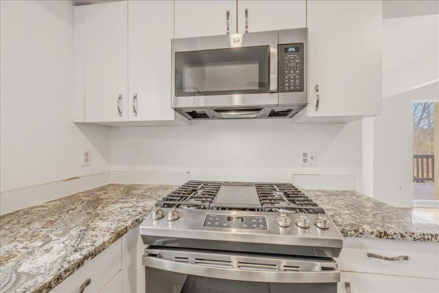 7513 Hickory Hill Drive, West Bloomfield Twp, MI 48322