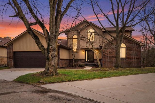7513 Hickory Hill Drive, West Bloomfield Twp, MI 48322