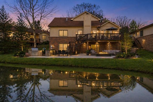 7513 Hickory Hill Drive, West Bloomfield Twp, MI 48322