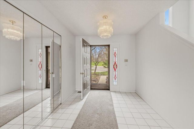 7513 Hickory Hill Drive, West Bloomfield Twp, MI 48322