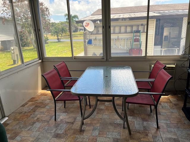 240 Mangrove Bay Place, Fort Pierce, FL 34982