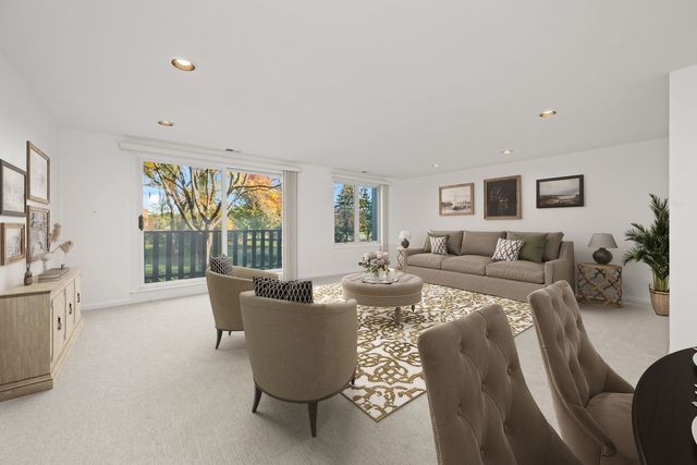 1125 Lake Cook Road 209, Northbrook, IL 60062