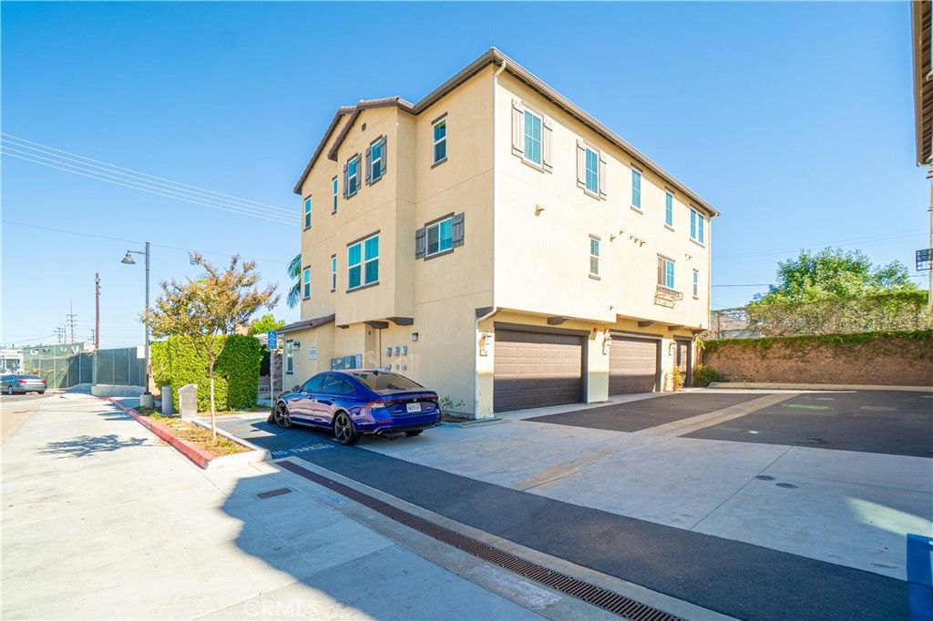 794 N Ethan Way, Anaheim, CA 92805 — photo 2