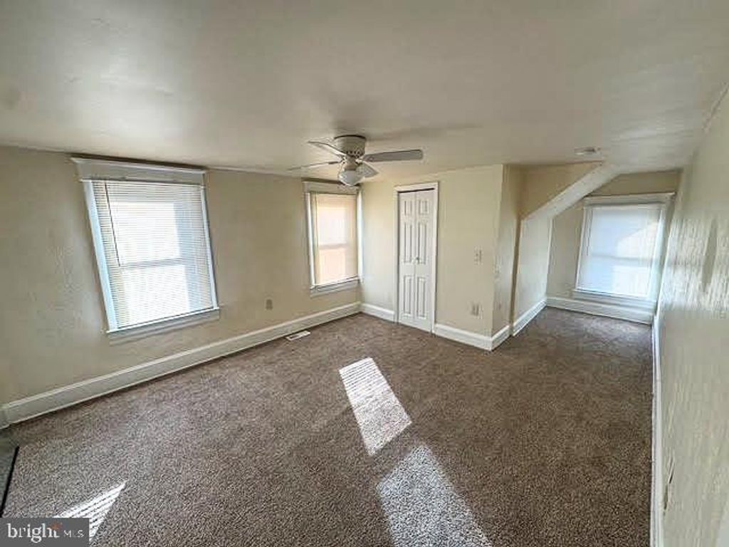 Image 12 of property listing at 412 BROADVIEW BLVD N, Glen Burnie, MD 21061