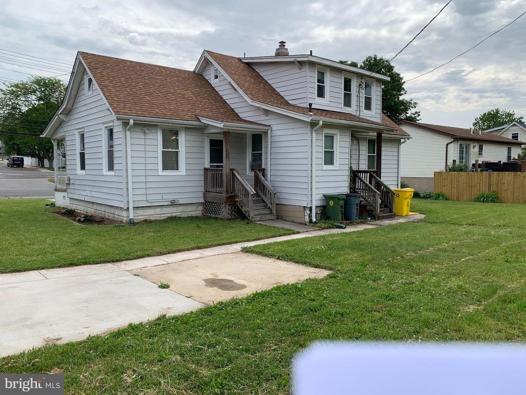 Image 13 of property listing at 412 BROADVIEW BLVD N, Glen Burnie, MD 21061