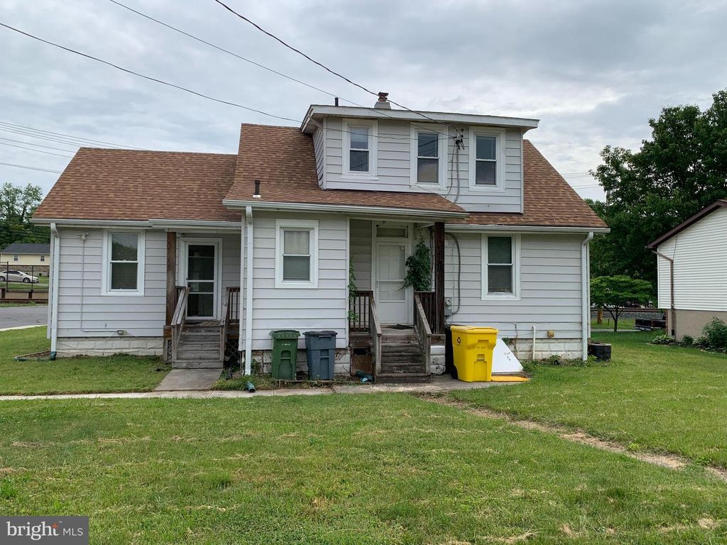 Image 14 of property listing at 412 BROADVIEW BLVD N, Glen Burnie, MD 21061