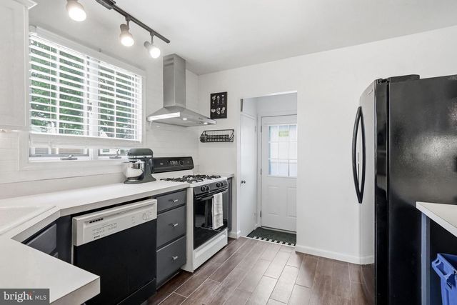 55 MUNN AVE, Cherry Hill, NJ 08034
