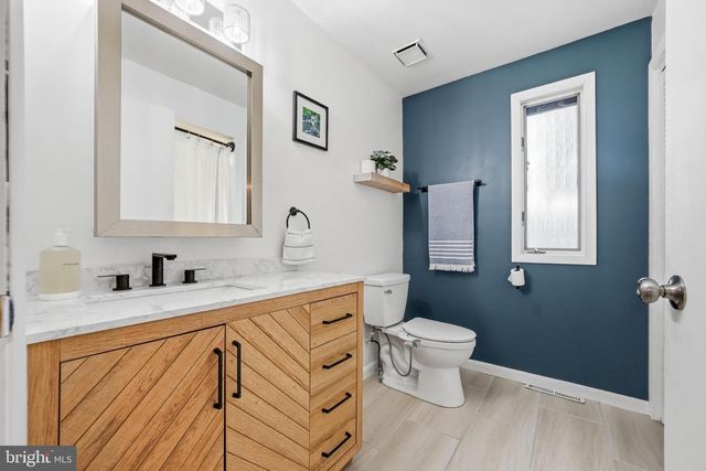 55 MUNN AVE, Cherry Hill, NJ 08034