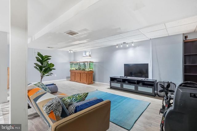 55 MUNN AVE, Cherry Hill, NJ 08034