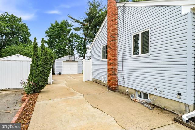 55 MUNN AVE, Cherry Hill, NJ 08034