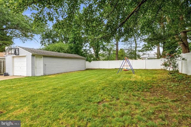 55 MUNN AVE, Cherry Hill, NJ 08034