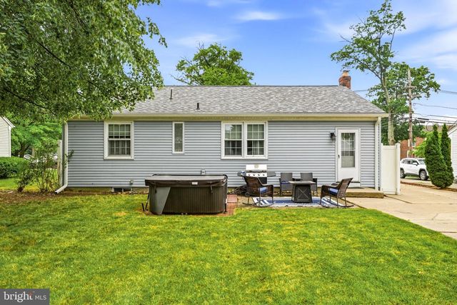 55 MUNN AVE, Cherry Hill, NJ 08034