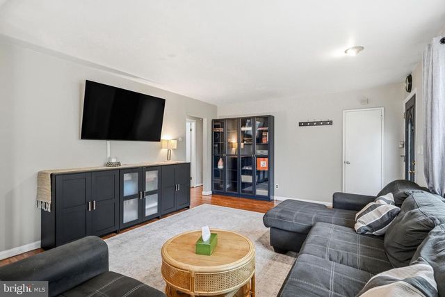 55 MUNN AVE, Cherry Hill, NJ 08034