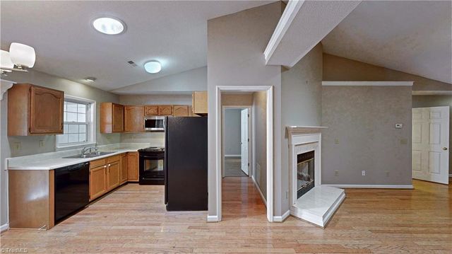 3133 HIGH BRIDGE Circle, Jamestown, NC 27285