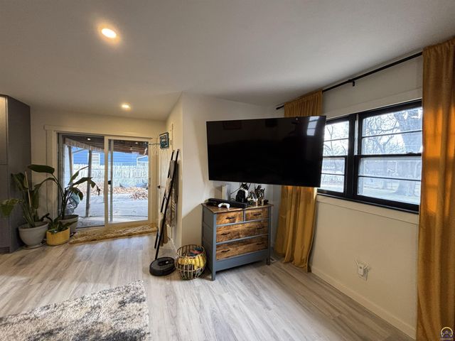 1519 W 5th, Emporia, KS 66801