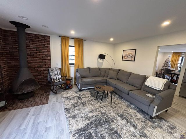 1519 W 5th, Emporia, KS 66801