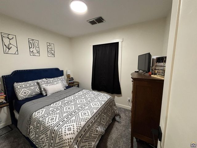 1519 W 5th, Emporia, KS 66801